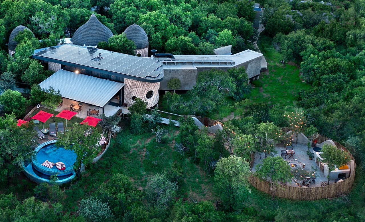 Dzombo House